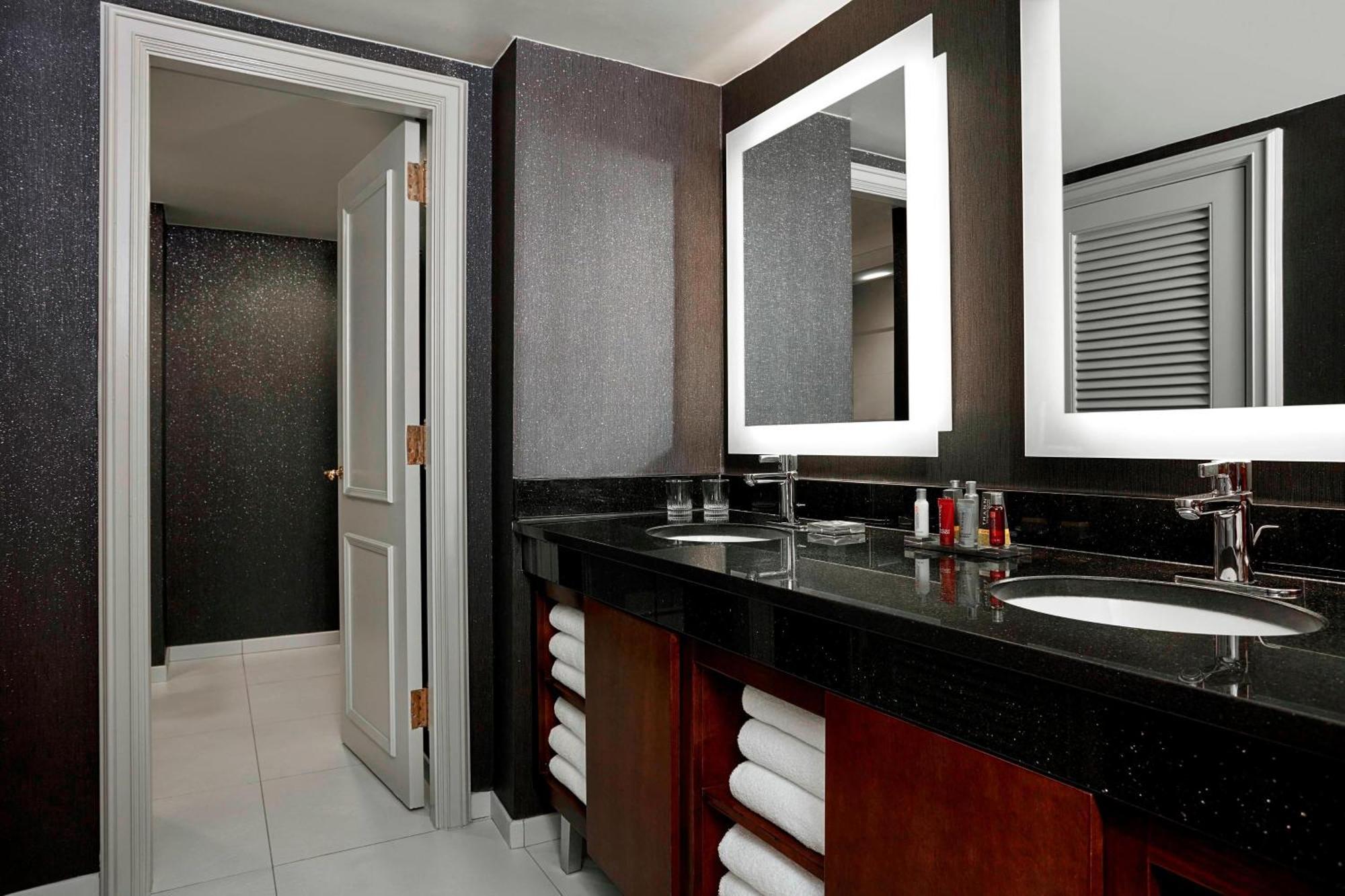 Crystal Gateway Marriott Hotel Arlington Eksteriør billede